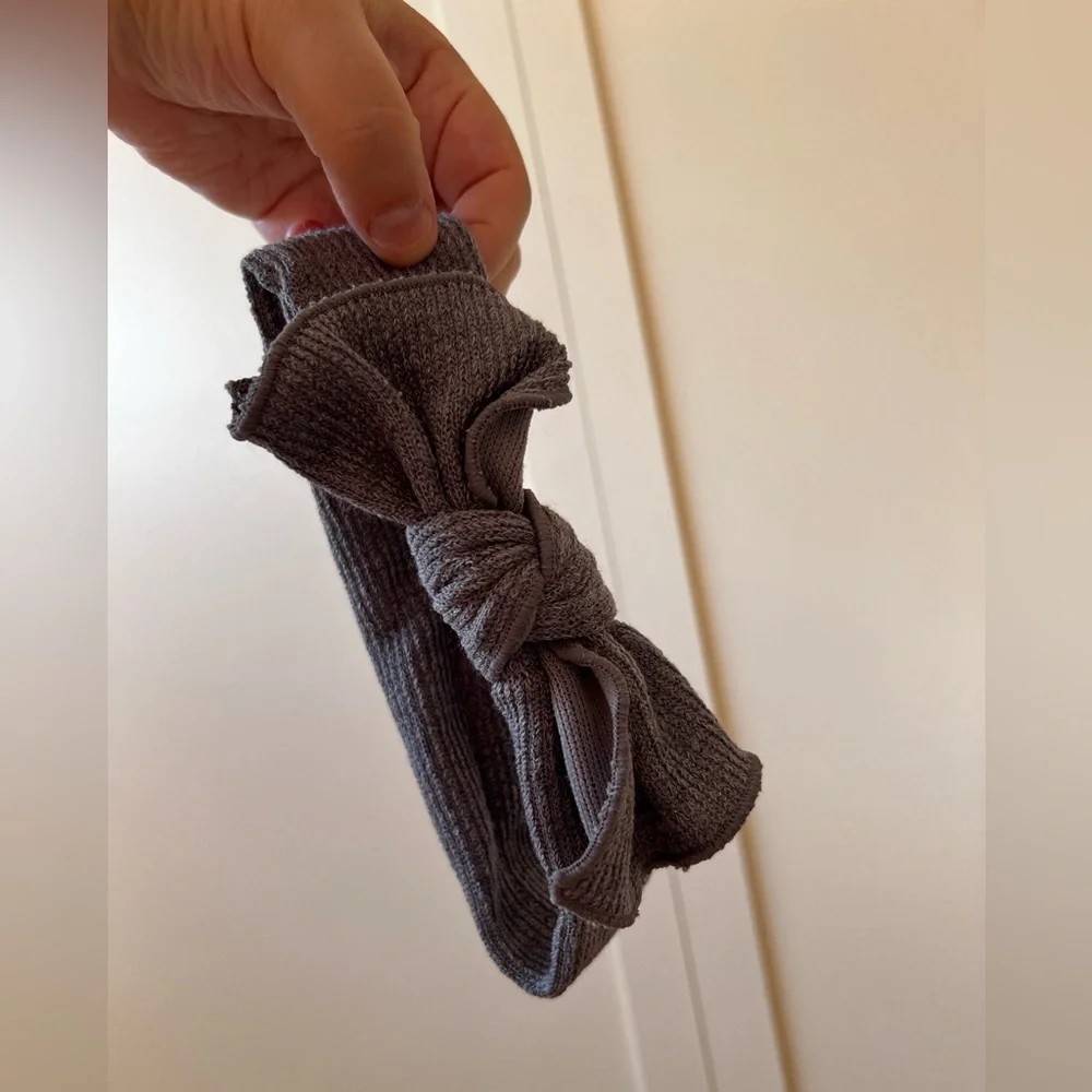 Olive + Scout Baby Oversized Gray Topknot Bow Headband Infant‎ 6-12 Months